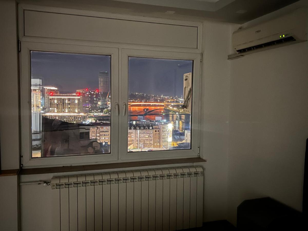 Central Sky View Apartment Belgrado Exterior foto